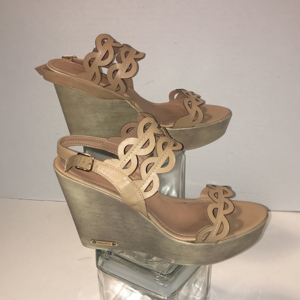 MIGATO WEDGE SANDALS  SIZE 8WITH ANKLE STRAP